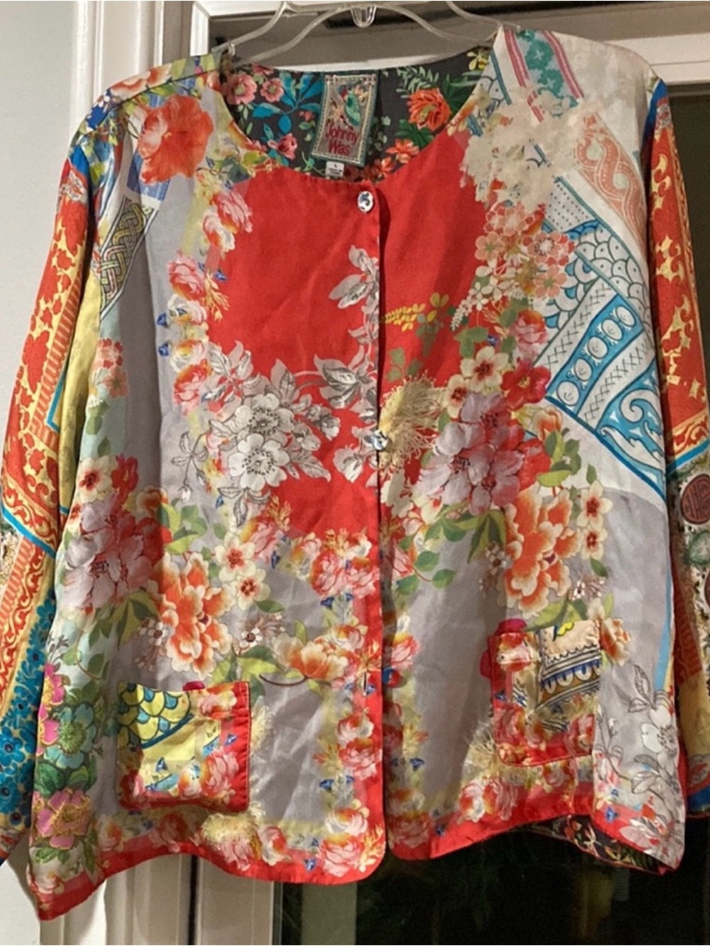Johnny Was Multicolor Floral Silk Crop Top oversized fits sizes from L-1X